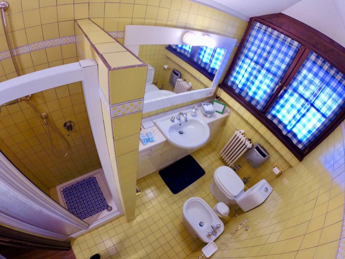 Bed & Breakfast Chez Berry Aosta Buitenkant foto
