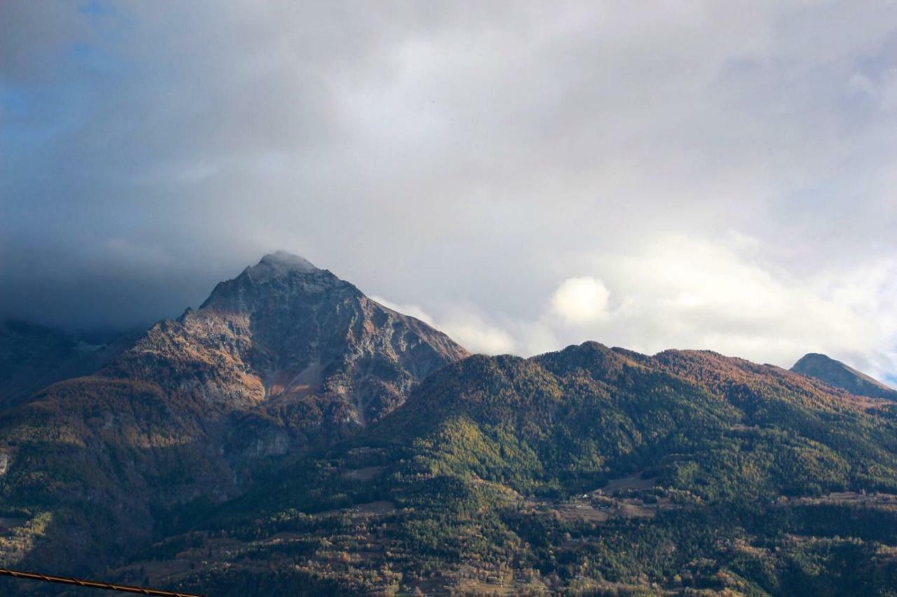 Bed & Breakfast Chez Berry Aosta Buitenkant foto