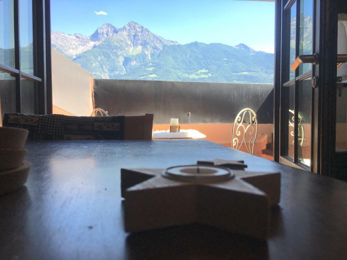 Bed & Breakfast Chez Berry Aosta Buitenkant foto